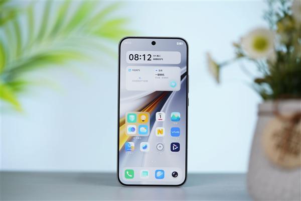 iQOO 16官宣9月底发布！全新自研电竞芯片 联合三星打造顶级屏