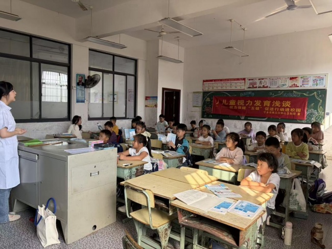 宁乡市双江口中心卫生院：“五健”服务进校园 护航学生健康成长