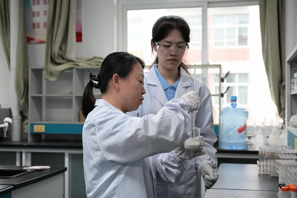 仿生撒哈拉银蚁，三大核心技术破解无源辐射制冷面料行业卡脖子难题