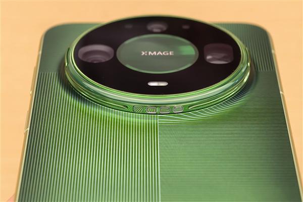 华为Mate 90系列芯片敲定：Pro Max和RS独享麒麟9050 Pro