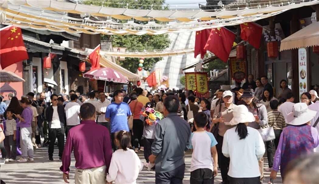 勉县国庆文旅热力十足 暖心服务护航假日市场