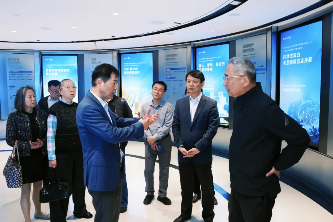 上海市政府副秘书长张英率团调研汇付支付澳大利亚子公司HuePay 肯定上海数字经济企业出海创新实践